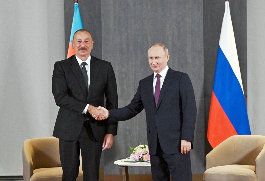 Le président de la République reçoit un appel téléphonique de son homologue russe