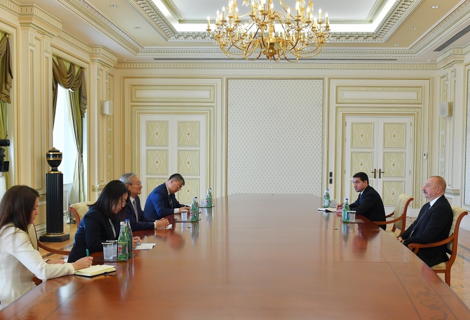 Präsident Ilham Aliyev empfängt Generalsekretär der Shanghaier Organisation für Zusammenarbeit VIDEO