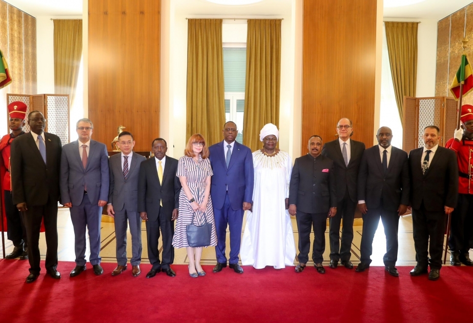 L’ambassadeur d’Azerbaïdjan remet ses lettres de créance au président sénégalais