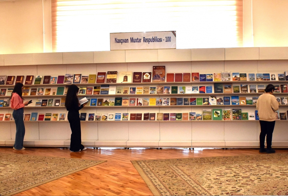 Milli Kitabxanada “Naxçıvan Muxtar Respublikası – 100” mövzusunda kitab sərgisi açılıb