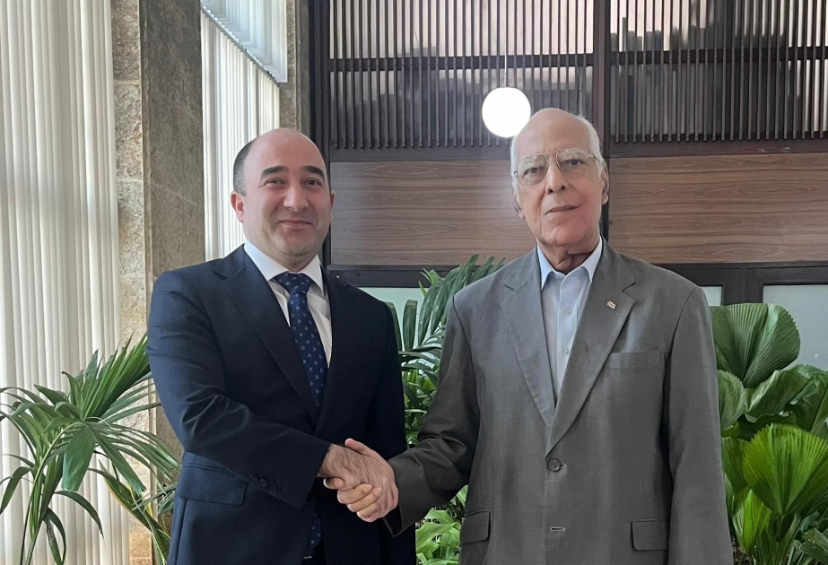 Se discutieron las relaciones de cooperación económica entre Azerbaiyán y Cuba