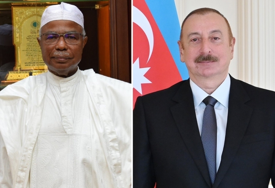 الرئيس إلهام علييف يتلقى اتصالا هاتفيا من الأمين العام لمنظمة التعاون الإسلامي  ويدعوه للقيام بزيارة أذربيجان
