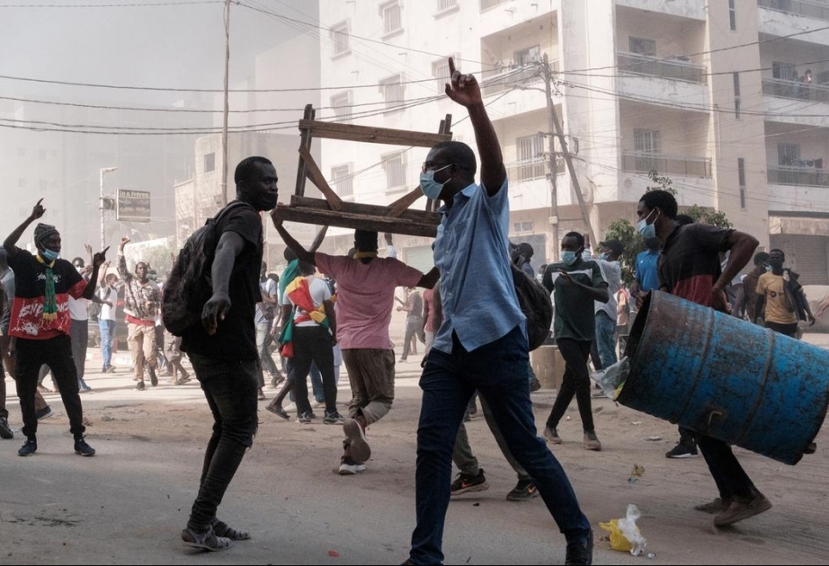 Senegal: Ausschreitungen bei erneuten Protesten gegen Verschiebung der Präsidentenwahl