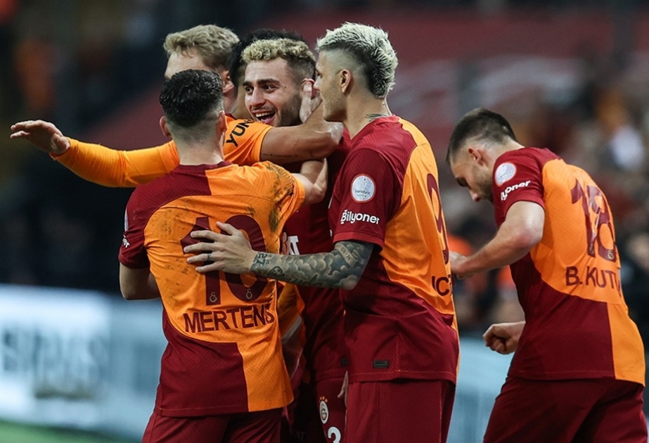 Türkiyə Superliqası: "Qalatasaray" liderliyə yüksəlib