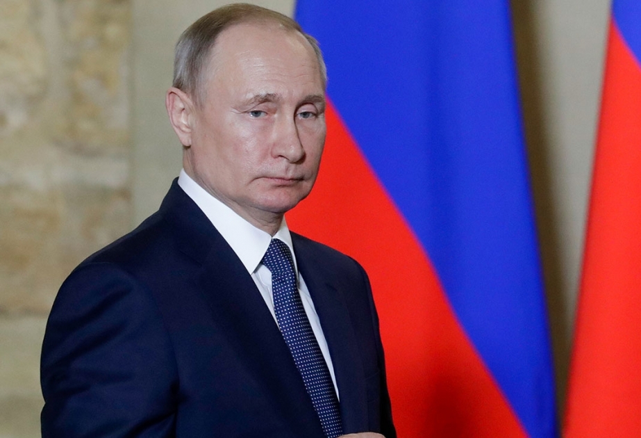 Vladimir Putin federal telekanallarda pulsuz efir vaxtından imtina edib