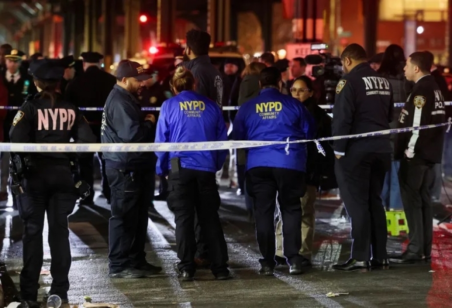 Nyu-York metrosunda atışma nəticəsində bir nəfər ölüb