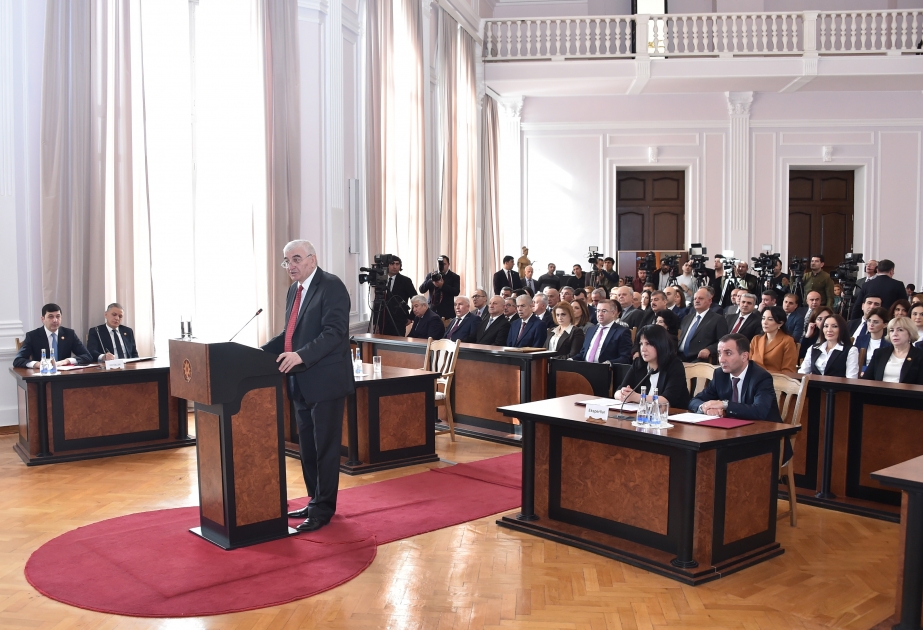 Məzahir Pənahov: Prezident seçkiləri ərəfəsində MSK-ya vətəndaşlardan işğaldan azad edilmiş ərazilərdə səs vermək üçün çoxsaylı müraciətlər daxil olurdu