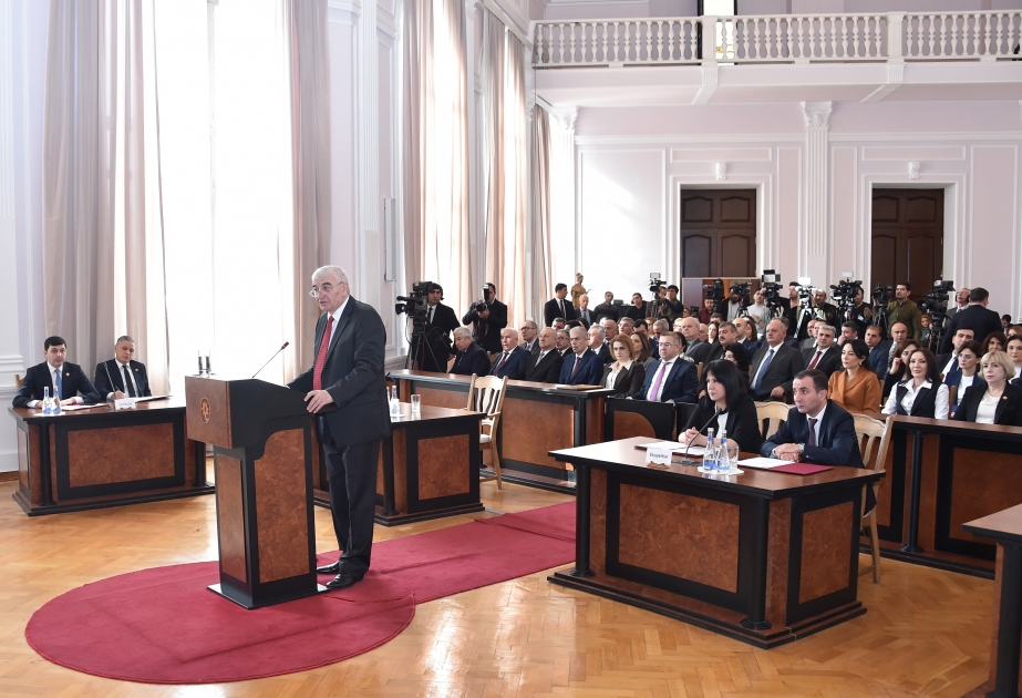 Məzahir Pənahov: 11 məntəqə seçki komissiyası nöqsanlar aşkar edildiyi üçün buraxılıb