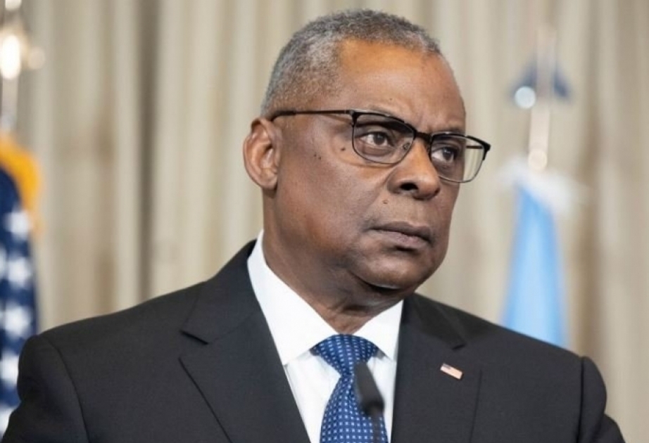 US defense chief released from hospital