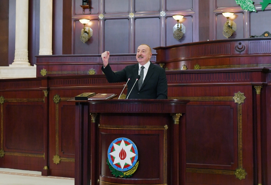 Президент: В свое время силы, не любящие нас, распространяли слухи, что в Азербайджане нефти нет