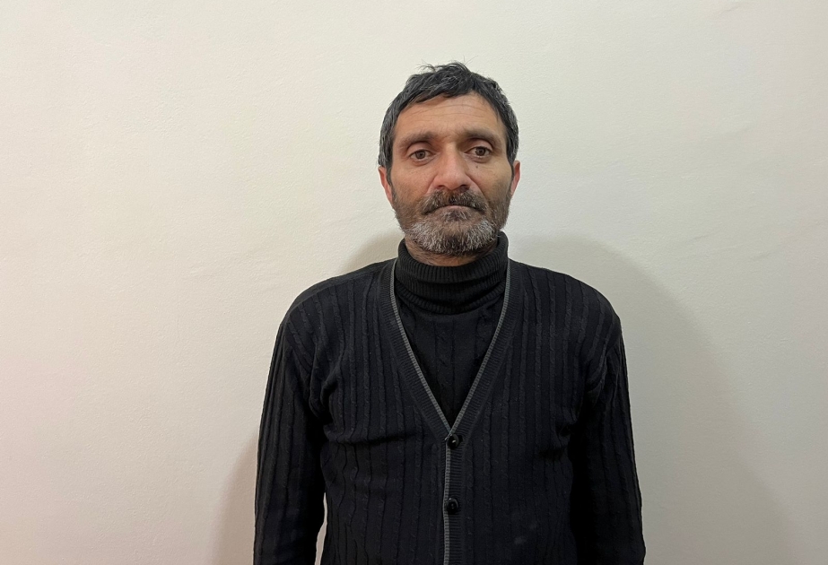 Qusara avtomat satmağa gələn şəxs yaxalanıb