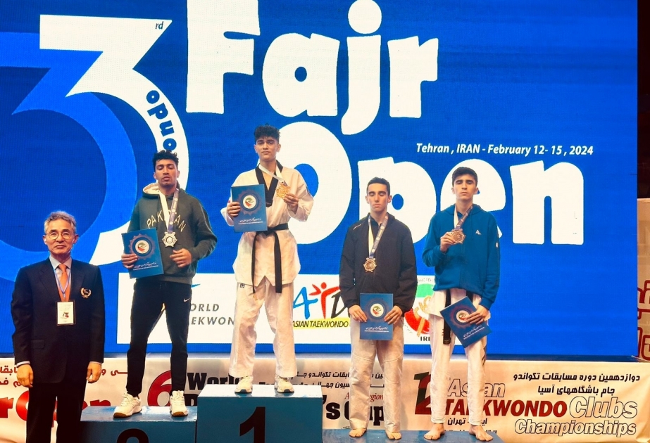 Un taekwondista azerbaiyano gana una medalla de bronce en el Abierto de Fajr 2024