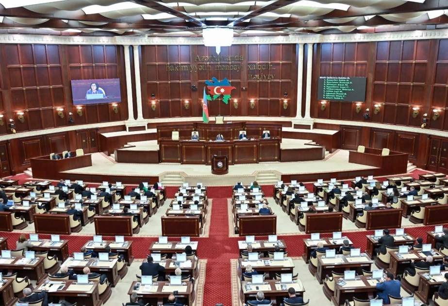 Milli Majlis aprueba el nombramiento de Ali Asadov como Primer Ministro de Azerbaiyán