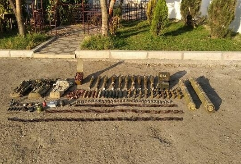 В Ханкенди обнаружено большое количество оружия и боеприпасов