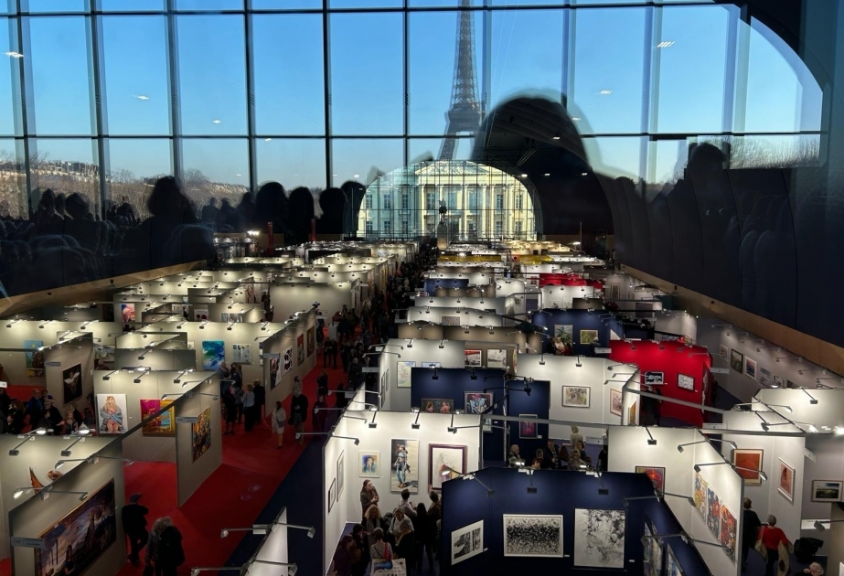 Azerbaijani artist's artwork featured at 'Art En Capital 2024' exhibition in Paris