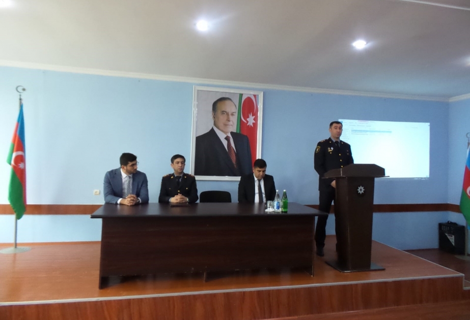 Qarasu kənd tam orta məktəbinin şagirdləri erkən nikahların fəsadları barədə maarifləndirilib