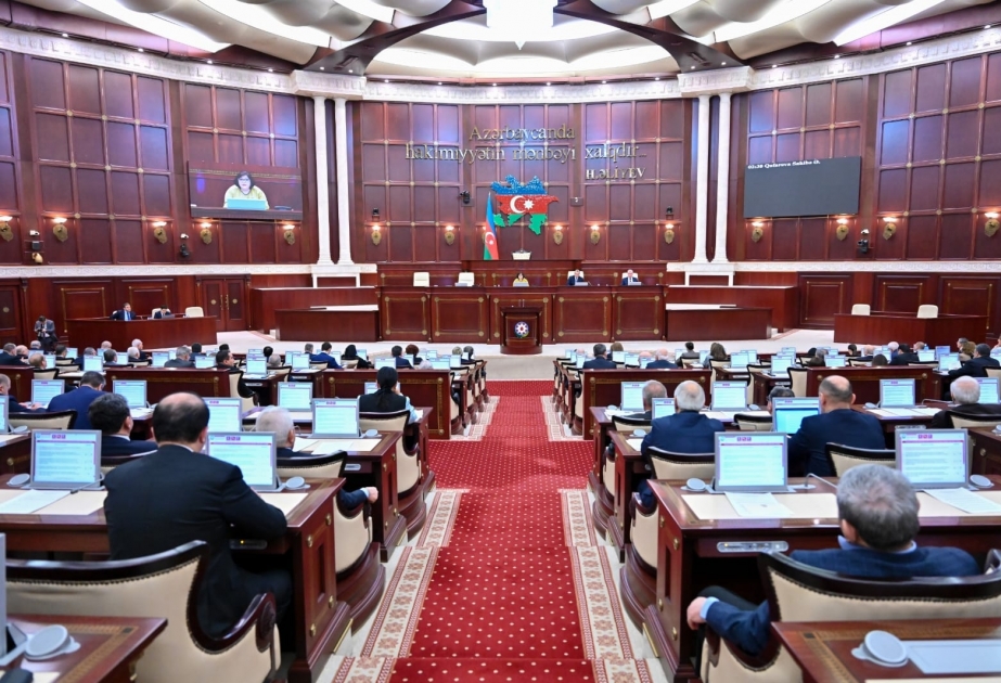 Milli Məclisin plenar iclasında 8 məsələ müzakirə edilib YENİLƏNİB
