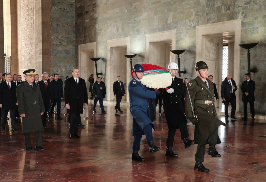 President Ilham Aliyev visited Anitkabir in Ankara VIDEO