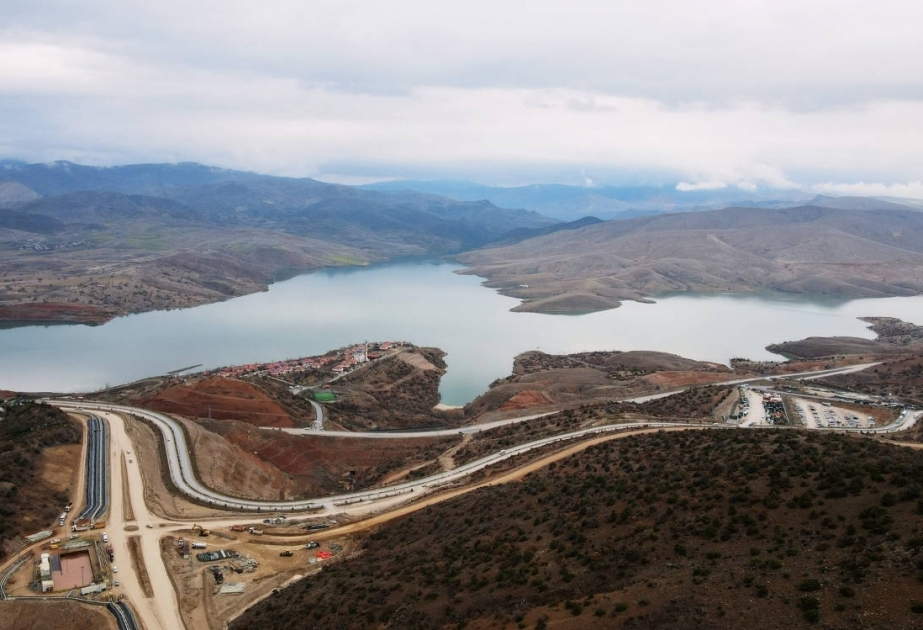 Türkiyədə baş vermiş faciələrdə itkin düşənlərin axtarışı davam edir