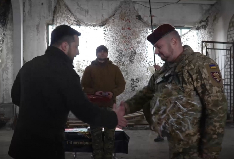 Володимир Зеленский приехал на передовую