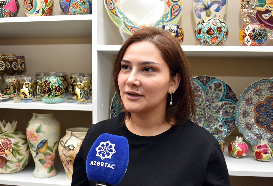 ABAD-çı vitraj ustası: Son zamanlar milli məhsullara maraq artıb -  REPORTAJ