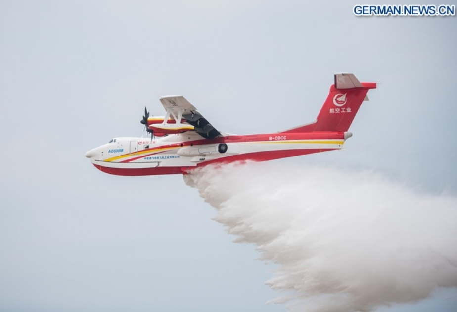 Chinas Amphibienflugzeug AG600M absolviert Flugtests bei kaltem Wetter