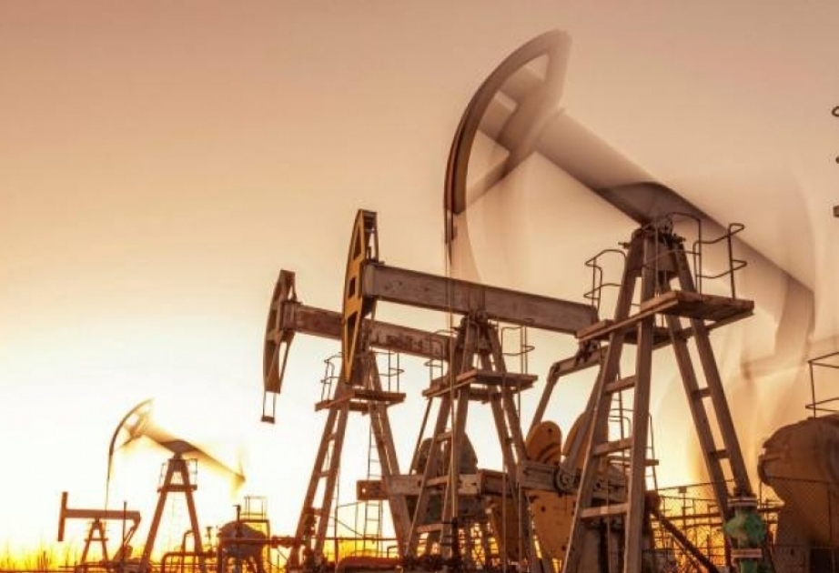 Цены на нефть на мировых биржах изменились разнонаправленно