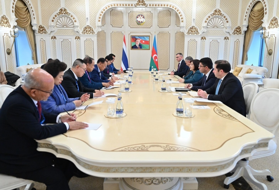 Se discuten temas de cooperación interparlamentaria entre Azerbaiyán y Tailandia