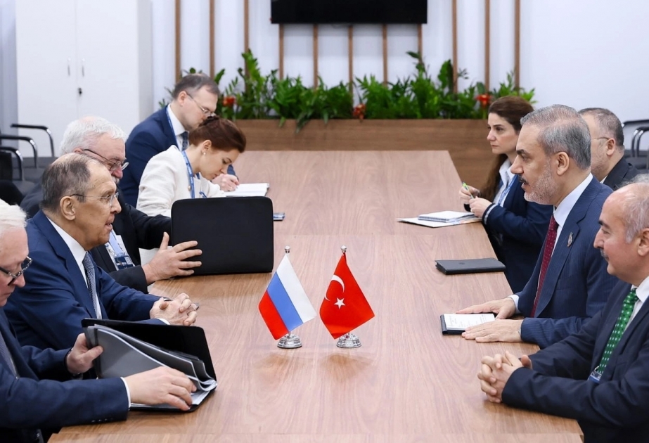 Rusiya və Türkiyə xarici işlər nazirləri Rio-de-Janeyroda görüşüblər