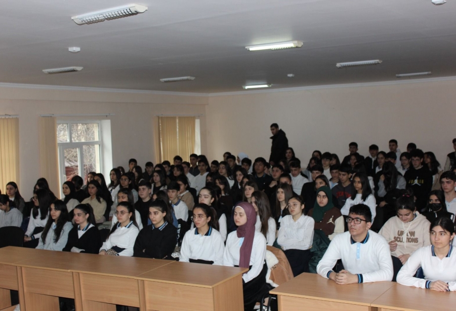 Göyçayda “Narkomaniyaya yox deyək” və “Erkən nikahın fəsadları” mövzularında tədbir keçirilib