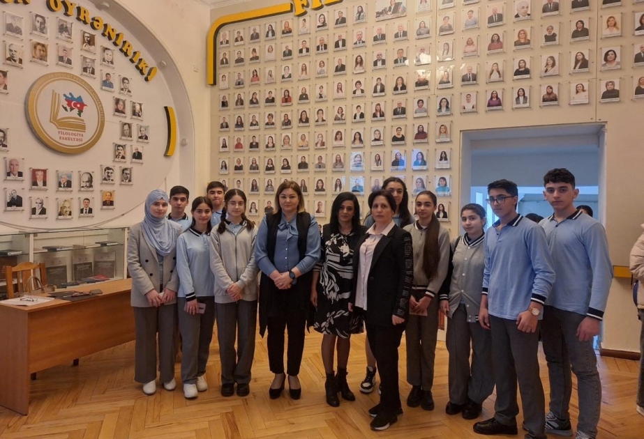 101 nömrəli məktəbin şagirdləri Pedaqoji Universitetdə ekskursiyada olublar