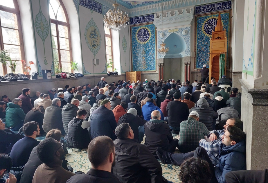 Память жертв Ходжалинского геноцида почтили в Джума мечети в Тбилиси