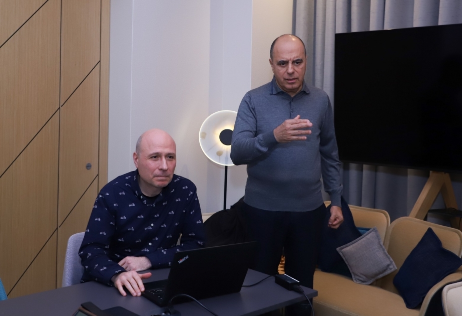 Известный тренер будет работать с азербайджанскими шахматистами