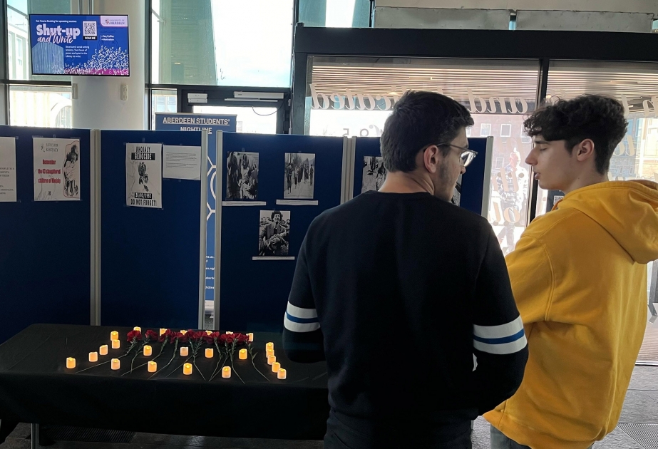 Şotlandiya universitetində Xocalı soyqırımı ilə bağlı məlumatlandırma aksiyası keçirilib