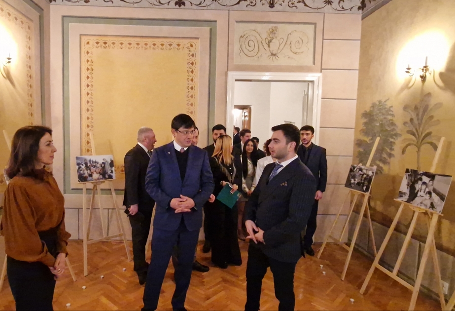 Krakovda Azərbaycan Evində Xocalı soyqırımının qurbanları yad edilib