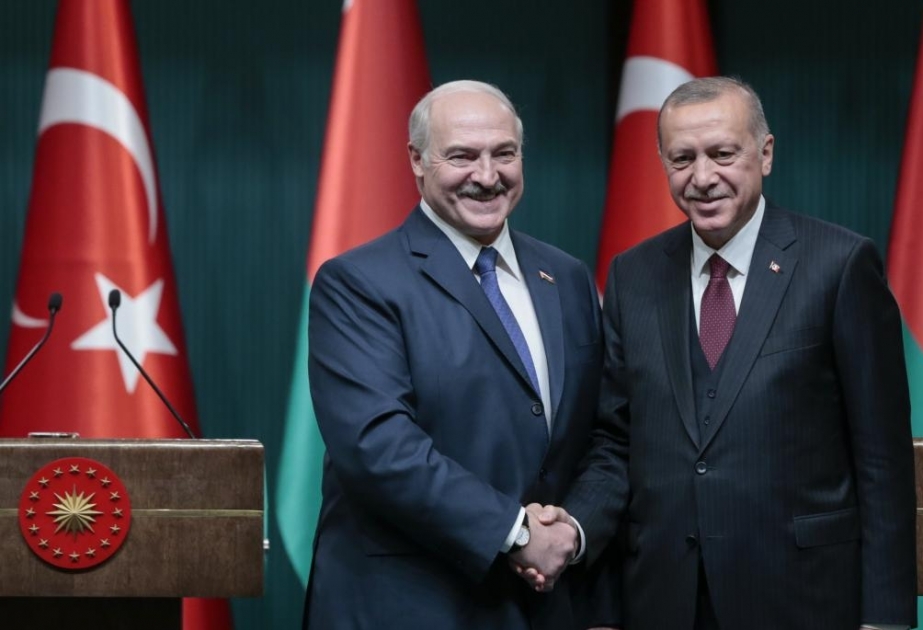 Belarus Prezidenti: Ərdoğan inadkar və müdrik siyasətçidir