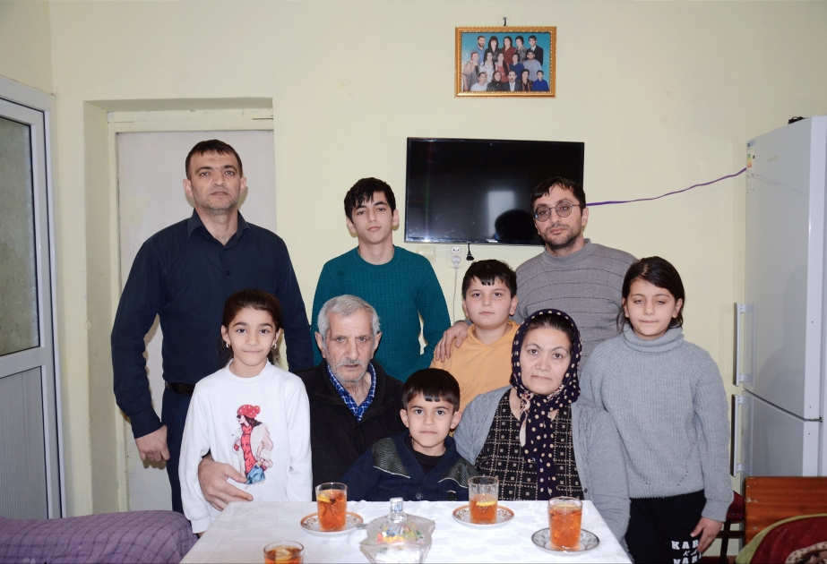 Xocalı sakini: Bağçada erməni tərbiyəçi oğlumun iki barmağını sındırmışdı