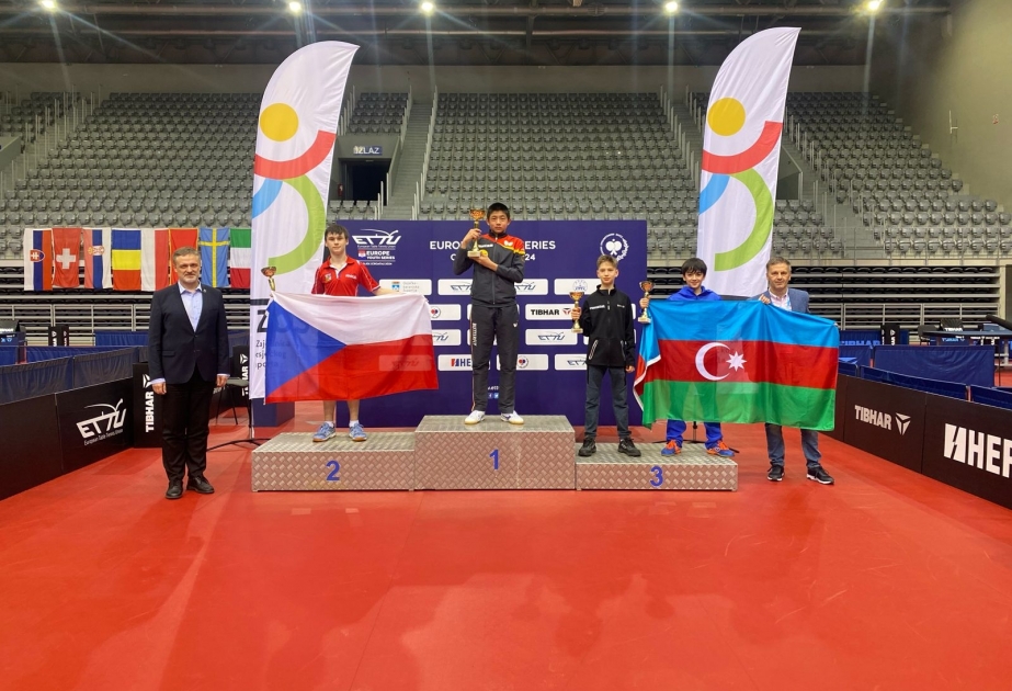 Azərbaycanın stolüstü tennisçisi beynəlxalq turnirdə üçüncü yeri tutub