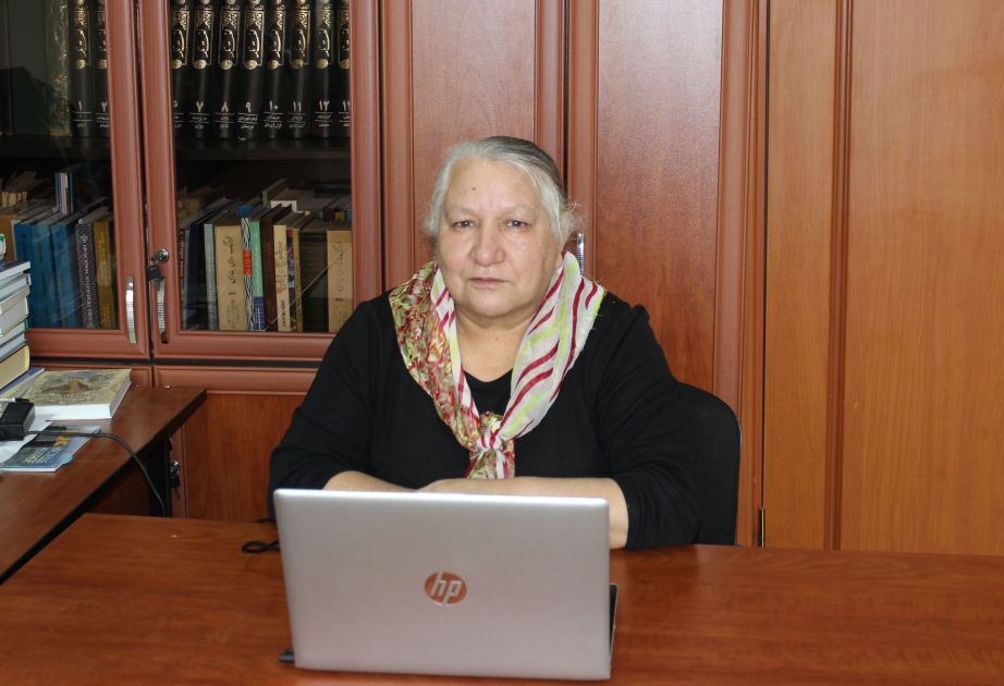 Şərqşünas alimlər İzmirdə keçirilən beynəlxalq konfransda məruzə ediblər