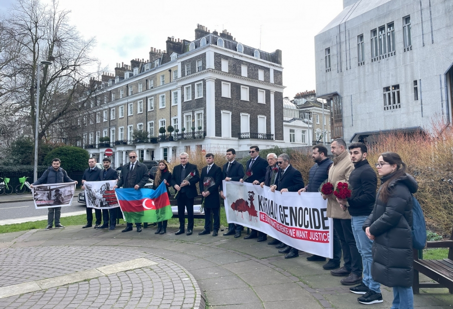 Londonda Xocalı soyqırımı qurbanlarının xatirəsi yad edilib