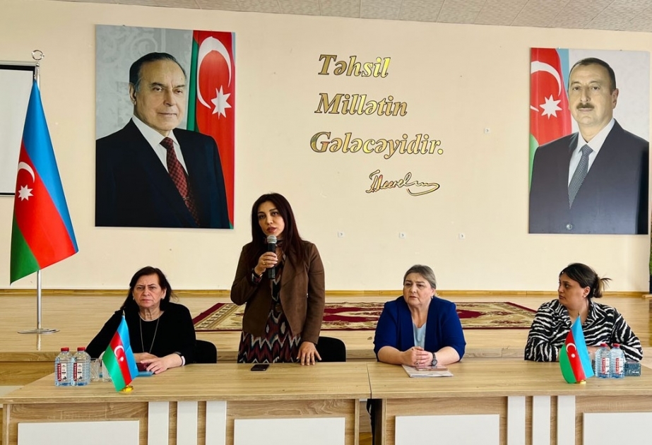 Gigiyena və Epidemiologiya Mərkəzi məktəbdə maarifləndirici seminar keçirib