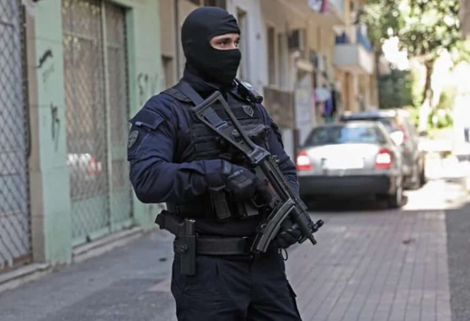 Grèce : 10 arrestations dans une opération anti-terroriste