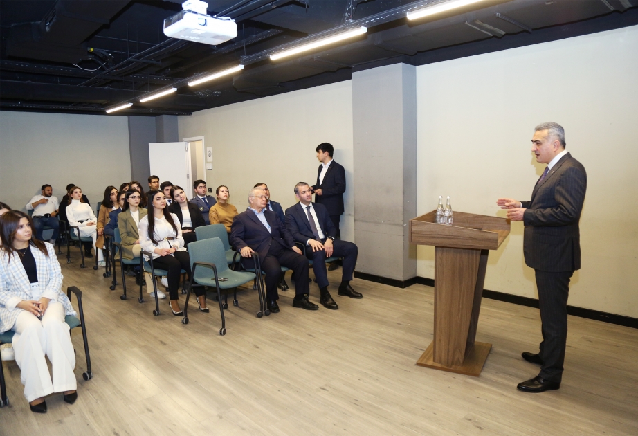 Hüquqşünas tələbələr üçün “Biz gələcəyin vəkilləriyik” adlı qış məktəbinin açılış mərasimi keçirilib