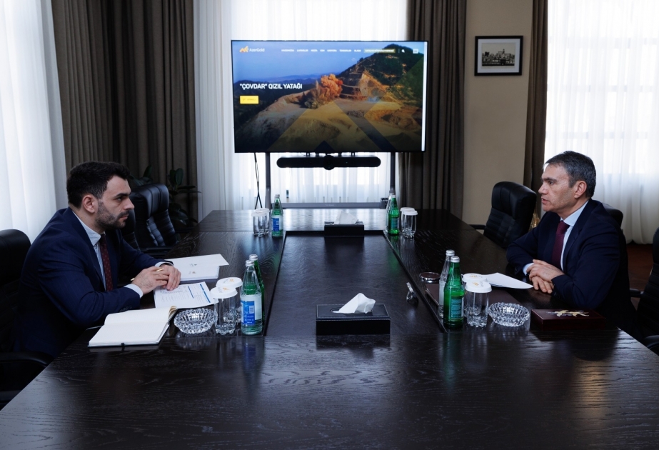 “AzerGold”un sədri 3-cü “Yüksəliş” müsabiqəsinin qalibi ilə növbəti görüşünü keçirib