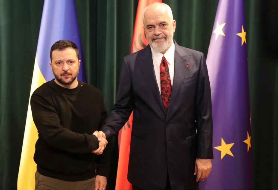 Ukraine-Gipfel: Selenskyj wirbt auf Sicherheitskonferenz in Albanien um Unterstützung