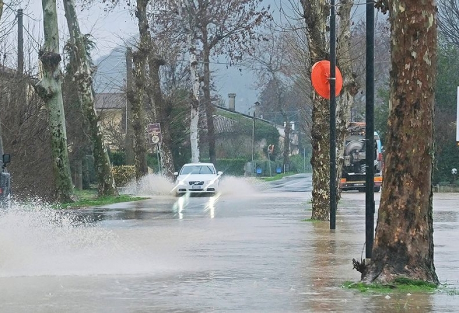 Stundenlange Regenfälle: Überschwemmungen in Nord-Italien
