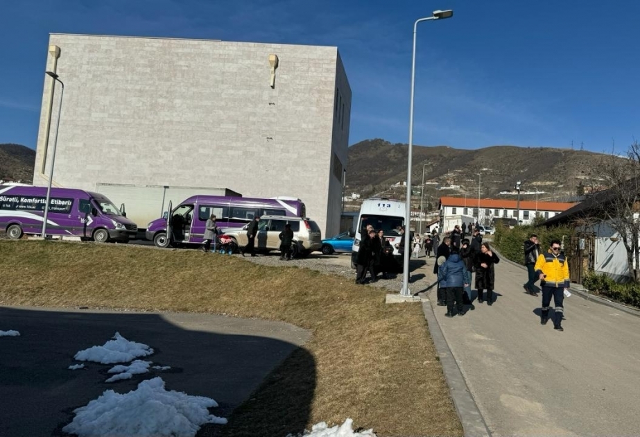 Grand retour : les 24 familles parties pour Latchine atteignent leur destination