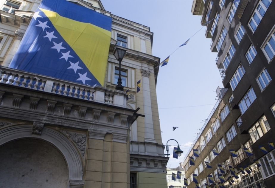 Bosniya və Herseqovina müstəqilliyinin 32-ci ilini qeyd edir
