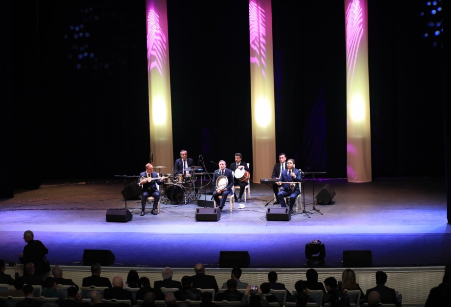 Gəncə Dövlət Filarmoniyasında “Qarabağ” muğam qrupunun konserti olub