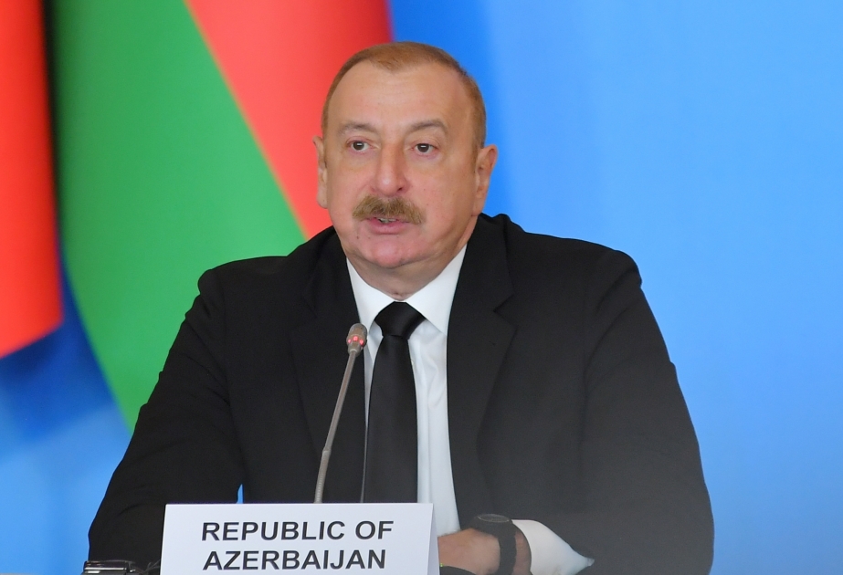 الرئيس الأذربيجاني: سيبدأ إنتاج الغاز الطبيعي من مجموعة من الحقول 